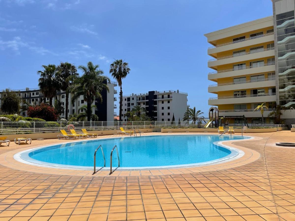 פונשל Ajuda Paradise Apartment With Pool And Private Parking מראה חיצוני תמונה